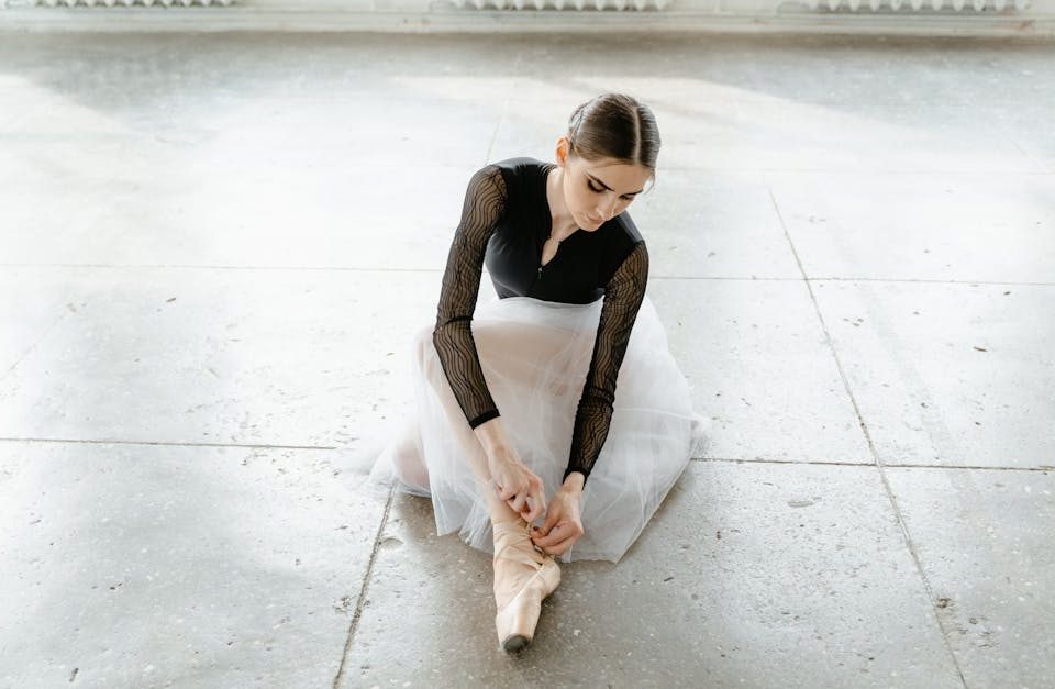 découvrez l'importance des ajustements posturaux pour améliorer votre bien-être. apprenez des techniques simples pour corriger votre posture au quotidien et soulager les tensions corporelles.