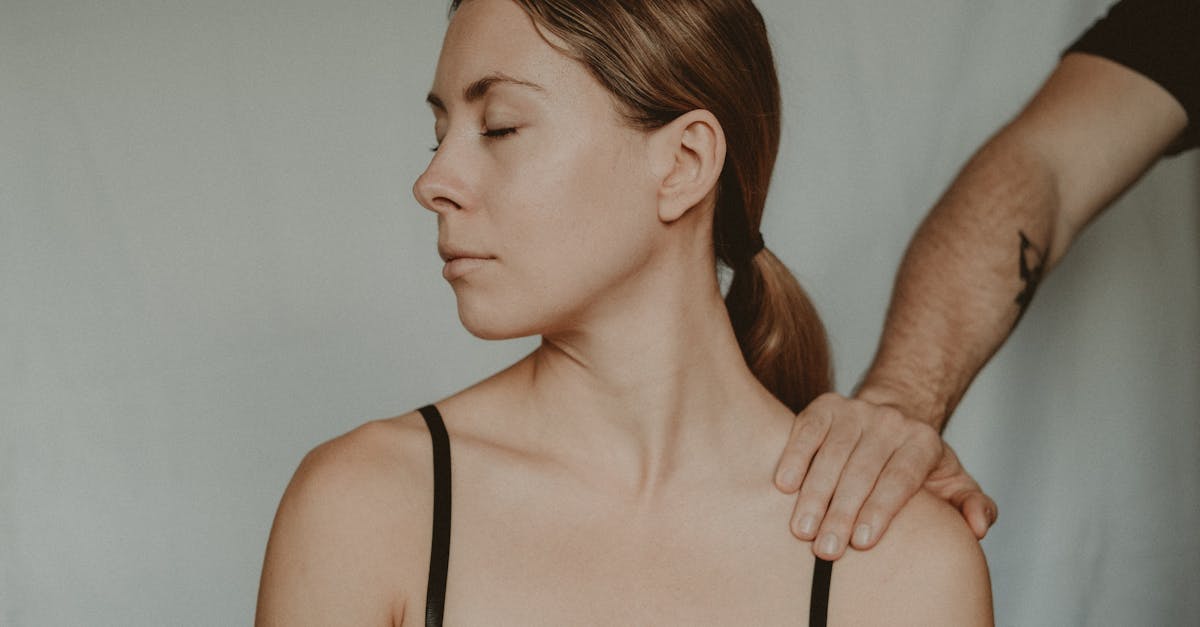 découvrez les bienfaits de la thérapie de décompression neurovertébrale, une approche thérapeutique innovante qui soulage la douleur, améliore la mobilité et favorise la santé de la colonne vertébrale. apprenez comment cette méthode peut transformer votre bien-être et optimiser votre qualité de vie.