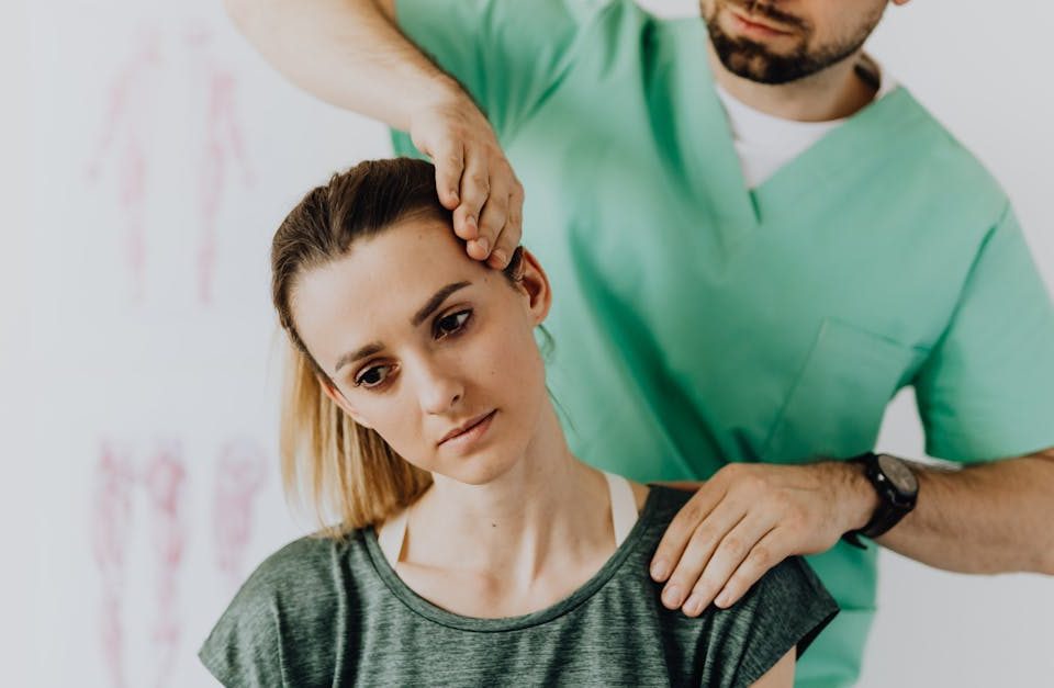 découvrez les bienfaits de la décompression spinale, une méthode innovante pour soulager les douleurs dorsales et améliorer la mobilité. apprenez comment cette technique peut transformer votre santé et votre qualité de vie.