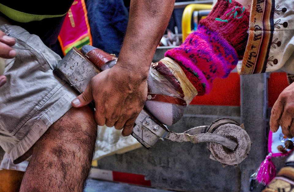 découvrez l'importance des ajustements posturaux pour améliorer votre santé physique et votre bien-être. apprenez des techniques essentielles pour corriger votre posture au quotidien et prévenir les douleurs musculaires.