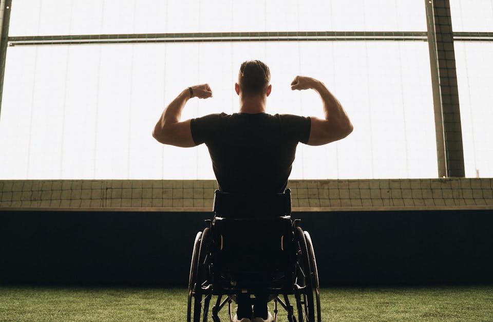 découvrez la décompression neuro-spinale, une approche innovante pour soulager la douleur et améliorer la mobilité. ce traitement non invasif cible les problèmes de colonne vertébrale et aide à restaurer l'équilibre et la santé de votre système nerveux.