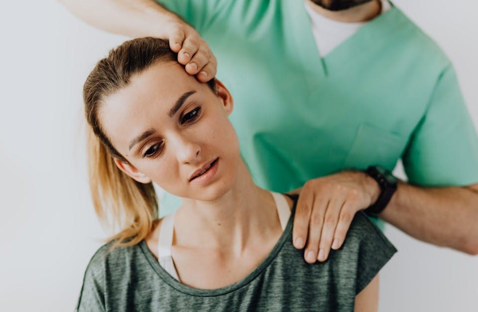 découvrez la décompression spinal, une méthode innovante pour soulager les douleurs lombaires et cervicales. améliorez votre bien-être et votre mobilité grâce à des techniques de traitement non invasives et efficaces.