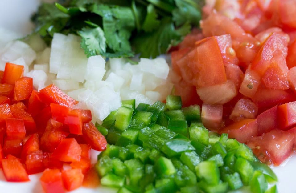 découvrez comment des ajustements alimentaires peuvent transformer votre santé et votre bien-être. explorez des conseils pratiques et des stratégies pour adopter une alimentation équilibrée et adaptée à vos besoins.