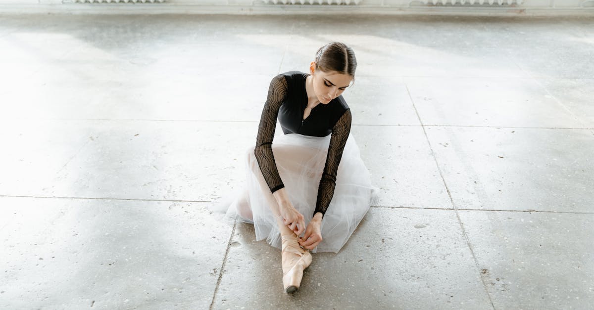 Les ajustements posturaux nécessaires pour maximiser les résultats d’un programme intensif de décompression neurovertébrale 7 découvrez des ajustements posturaux pratiques pour améliorer votre posture, réduire les tensions musculaires et optimiser votre bien-être au quotidien. apprenez des techniques simples et efficaces pour maintenir un alignement corporel sain.