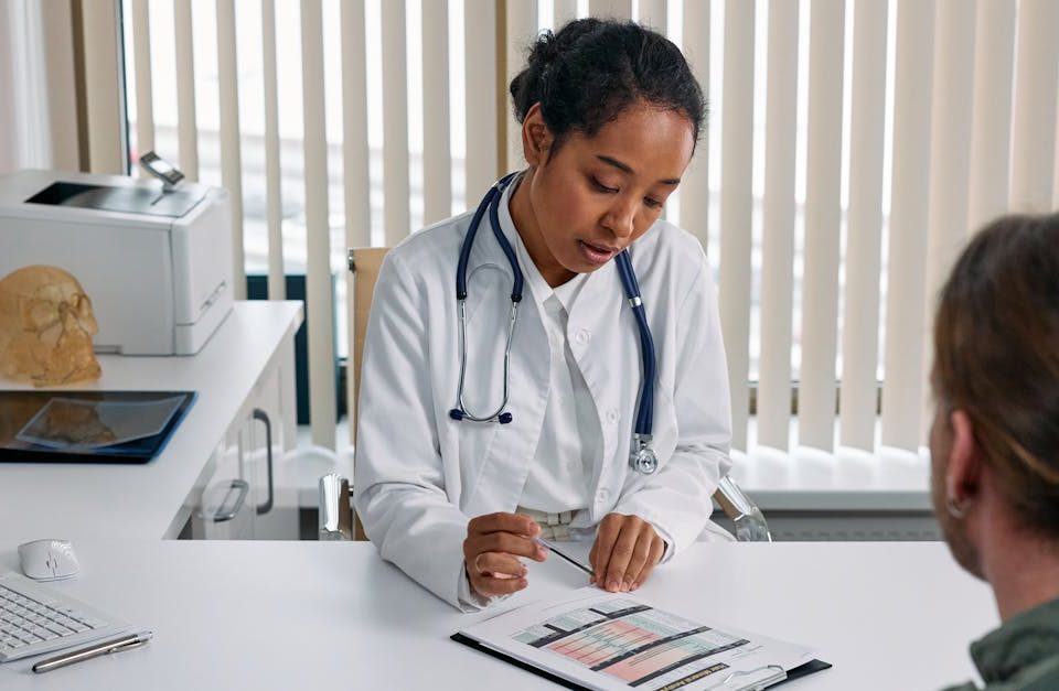 découvrez notre clinique de décompression neuro-spinale, spécialisée dans le traitement des douleurs chroniques et des troubles vertébraux. notre approche innovante et personnalisée vise à soulager vos symptômes et à améliorer votre qualité de vie grâce à des techniques avancées et un suivi professionnel. prenez rendez-vous dès aujourd'hui pour retrouver le bien-être et la mobilité.