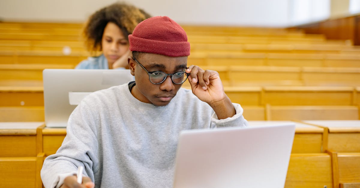 découvrez si vous êtes éligible à la décompression neurovertébrale pour soulager vos douleurs chroniques. informez-vous sur les critères d'admissibilité, les avantages du traitement et les étapes à suivre pour bénéficier de cette thérapie innovante.