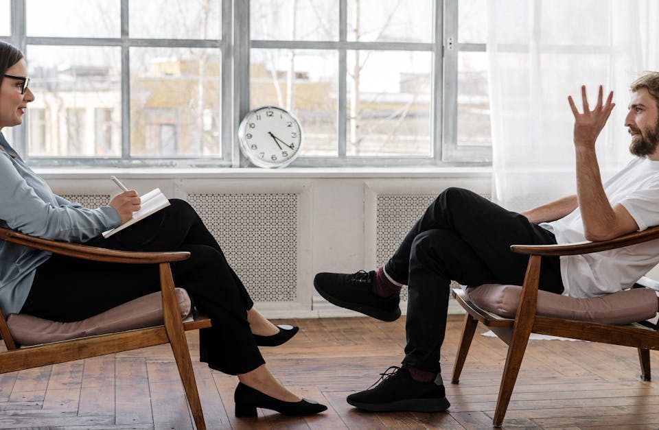 découvrez la thérapie de décompression neurovertébrale, une approche innovante pour soulager les douleurs chroniques et améliorer la mobilité, grâce à des techniques douces et efficaces. trouvez le bien-être et la liberté de mouvement avec nos professionnels spécialisés.